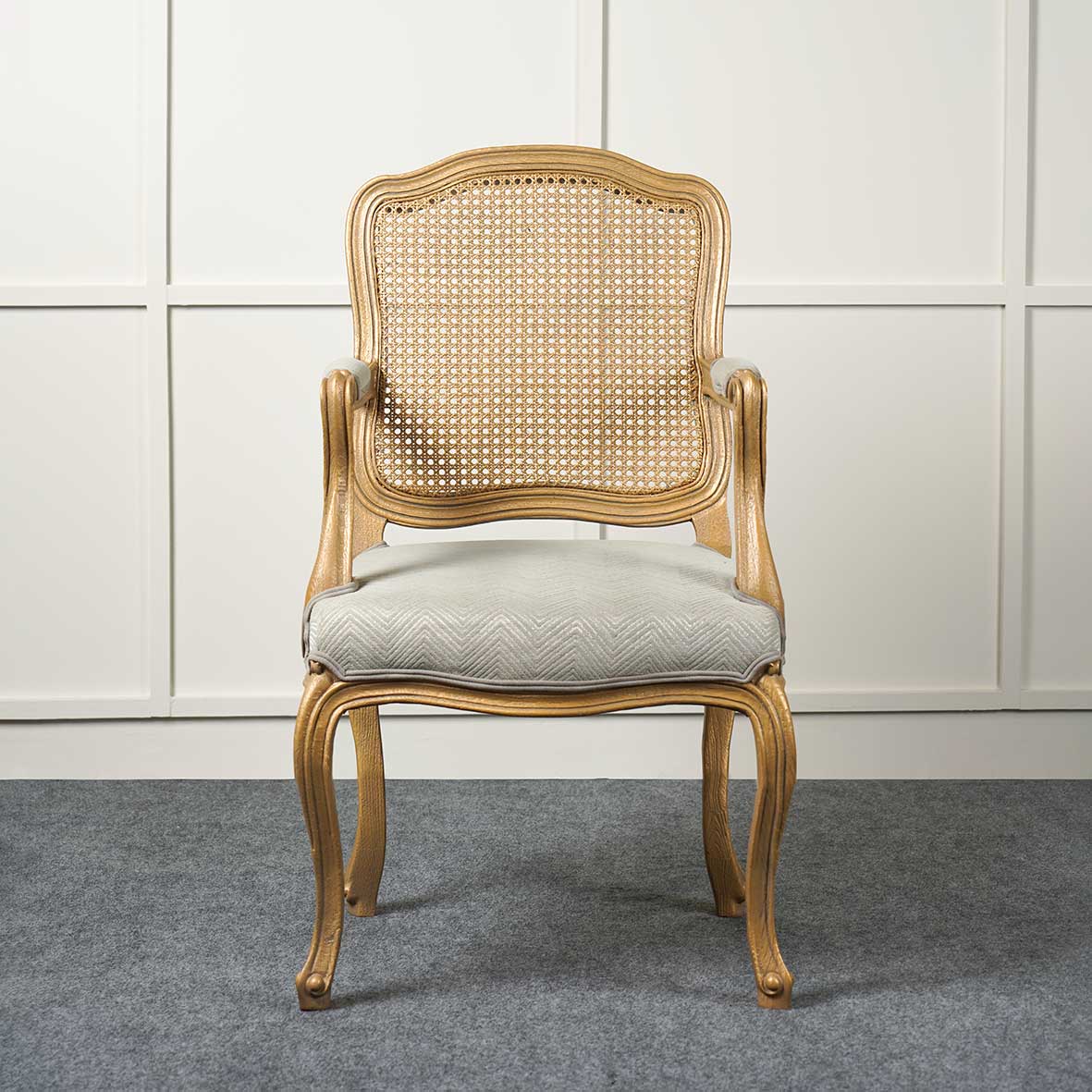 صندلی میزبان مدل فرانسوی