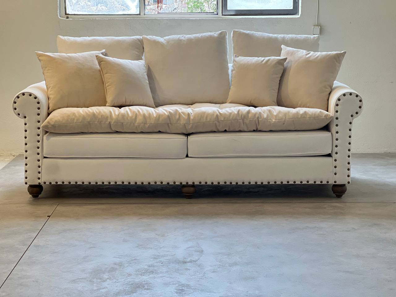 کاناپه سه نفره طرح کلاسیک آمریکایی